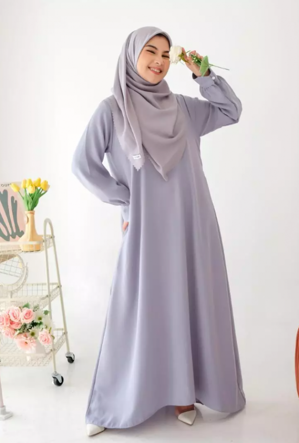 Gamis dengan warna pastel lembut